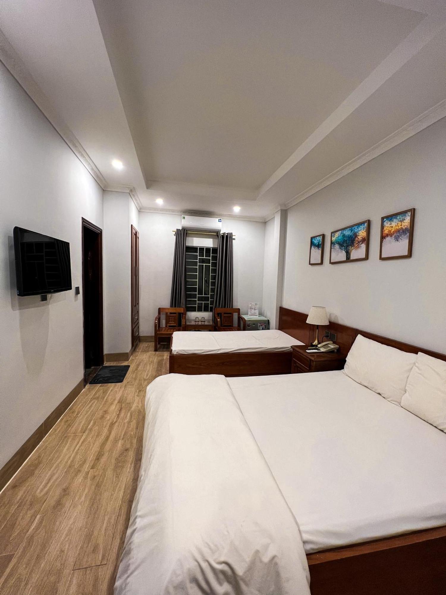Ven Ho Hotel Hanoi Exteriör bild